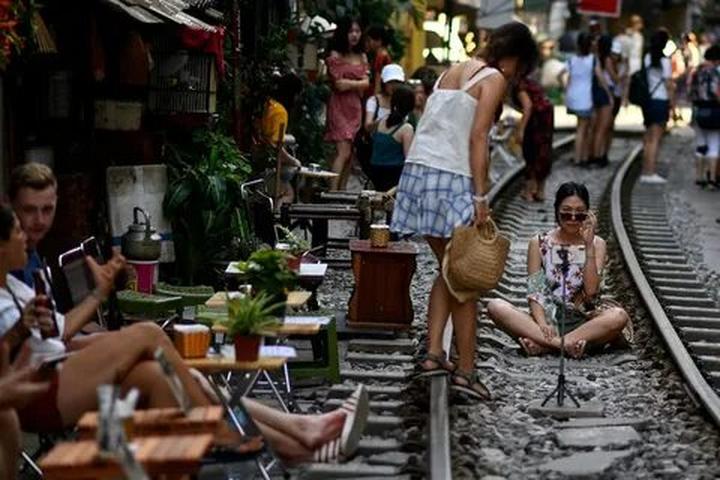 Kích thước to bất thường: Tôm nuôi theo phương pháp tự nhiên sẽ có kích thước không