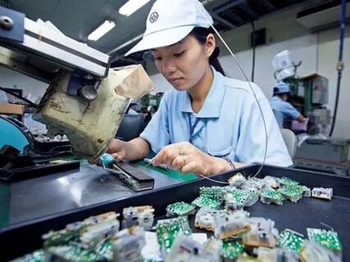 Hotspot Matrix: Biến Cửa hàng đóng cửa, hàng hóa thành cơ hội marketing đột phá